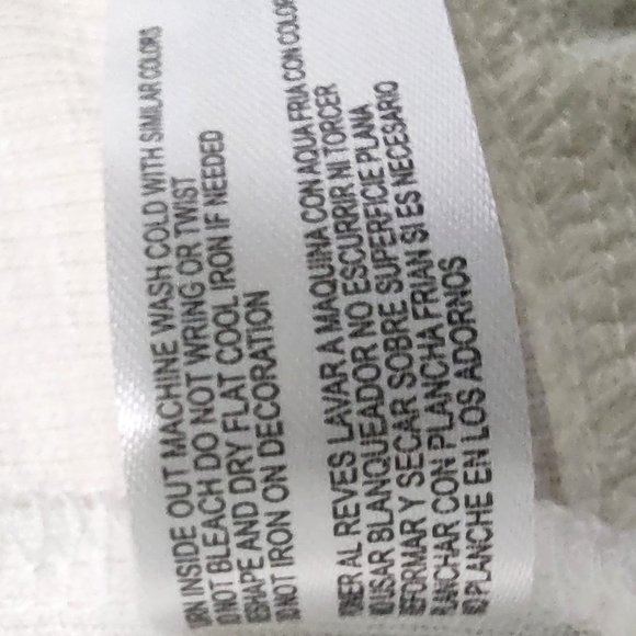 Lacy Ruffled Sweater - Picture 6 of 8